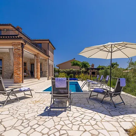 Nathalie - Linardici, Krk * Linardići
