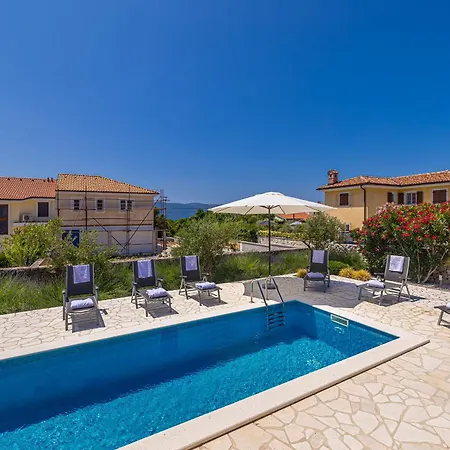 Vila Nathalie - Linardici, Krk Linardići